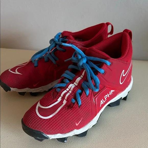 Nike Alpha Kids Red Baseball Cleats - Picture 3 of 6